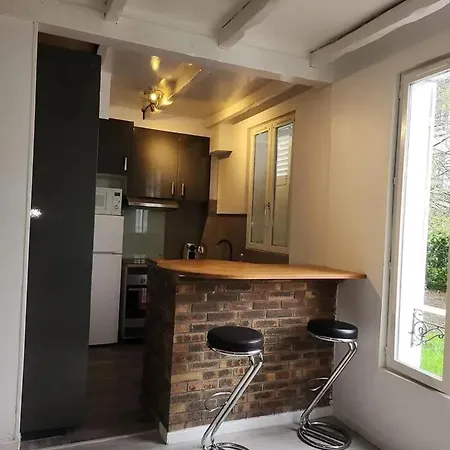 Cosy A Saint Georges 33 M² Parking Prive Apartment Villeneuve-Saint-Georges