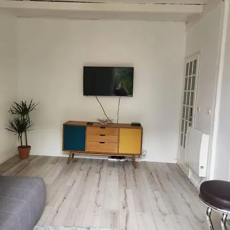 Cosy A Saint Georges 33 M² Parking Prive *