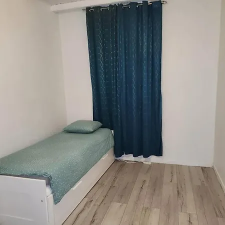 Apartment Cosy A Saint Georges 33 M² Parking Prive