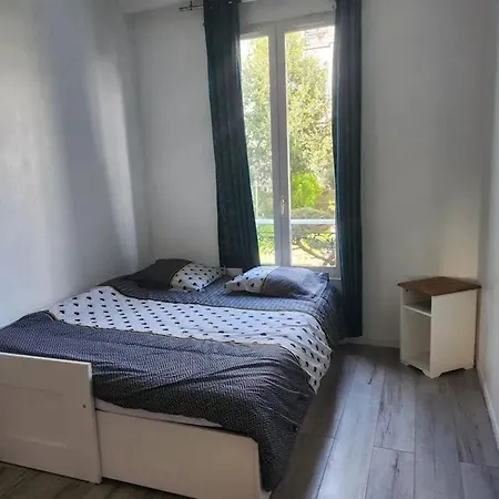 Cosy A Saint Georges 33 M² Parking Prive Apartment Villeneuve-Saint-Georges